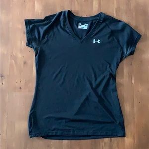 Black Under Armour tee